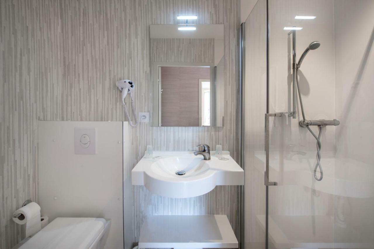 Hotel L'OUSTAL Pont-les-Bains à Salles-la-Source Extérieur photo